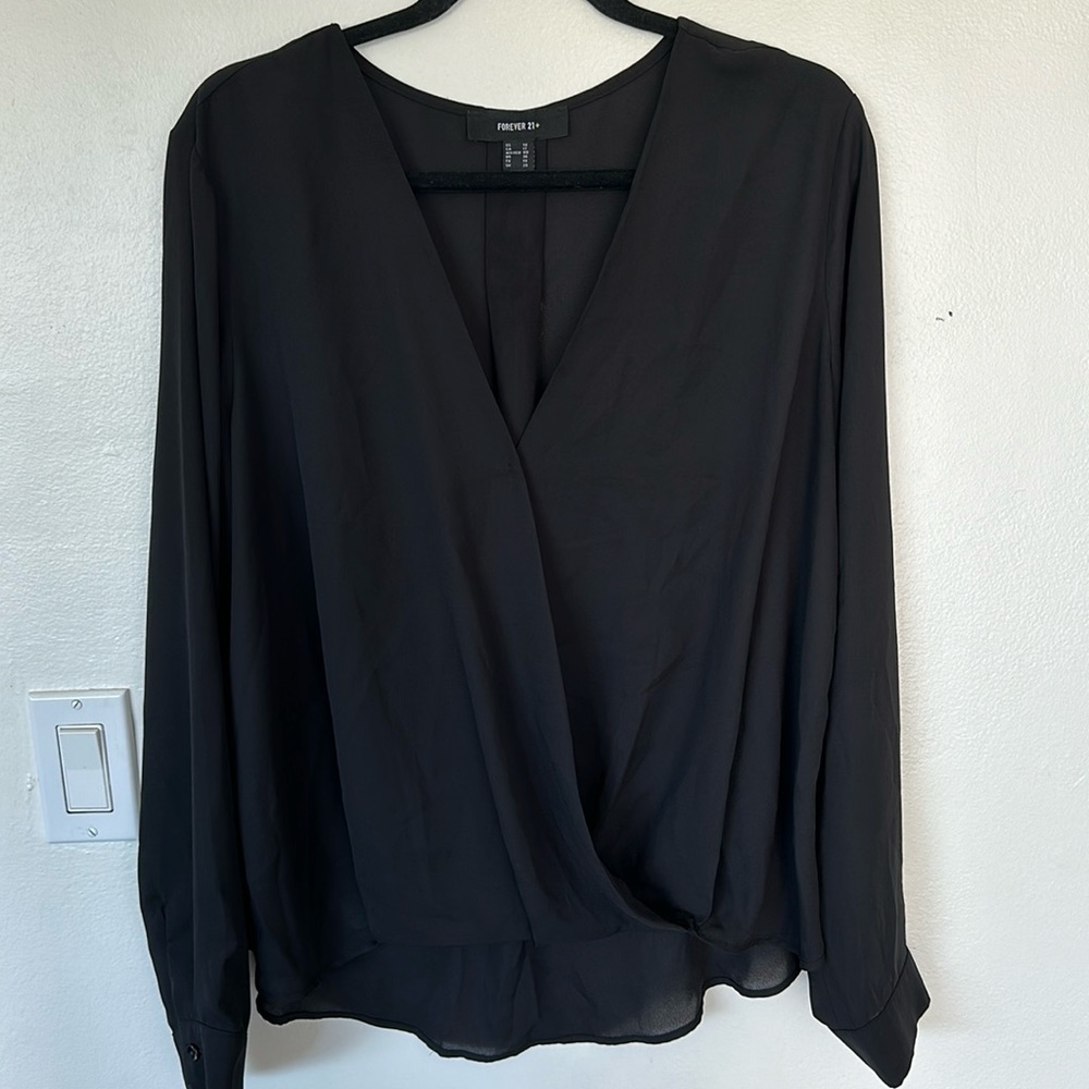 Forever 21 long sleeve blouse